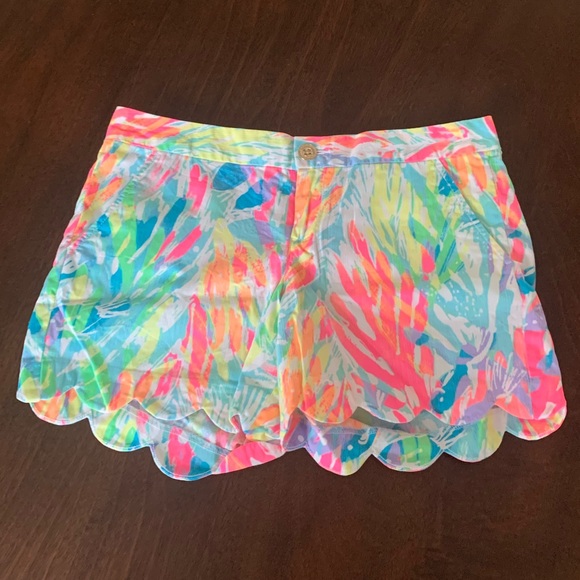 Lilly Pulitzer Pants - Lily Pulitzer size 4- The Buttercup Short